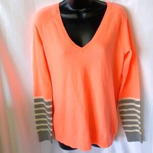 GAP Neon orange v-neck pullover sweater w grey & cream sequin sleeves